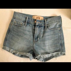 Hollister high waisted denim shorts (00)